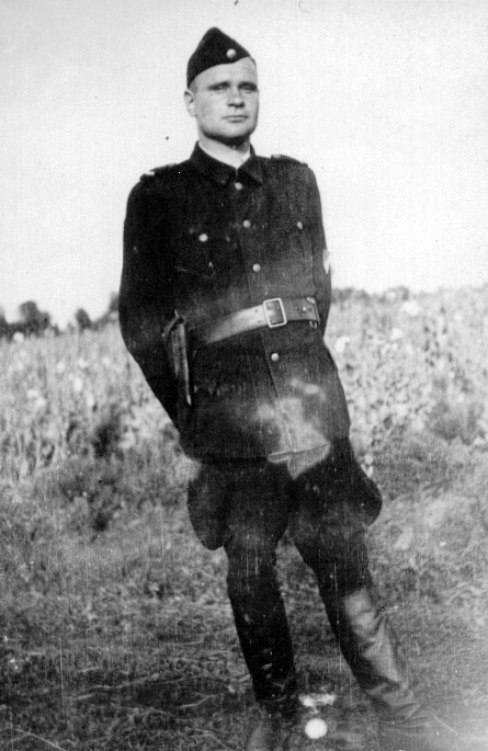 Otto Horn Testimony! - www.HolocaustResearchProject.org diagram of a woman 